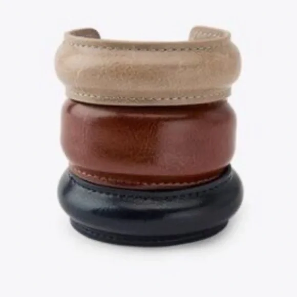 ZARA SET OF 3 LEATHER BANGLE BRACELETS - Picture 2 of 6